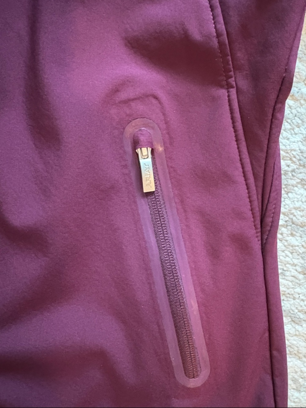 Ariat Burgundy Full-Zip Softshell Jacket with Sleeve Logo - Picture 4 of 7